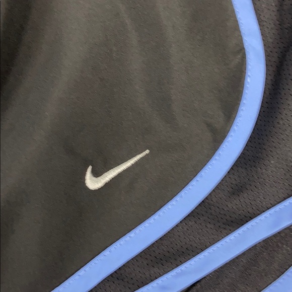 Nike Tempo Dri-Fit Running Shorts in Small - Picture 3 of 6